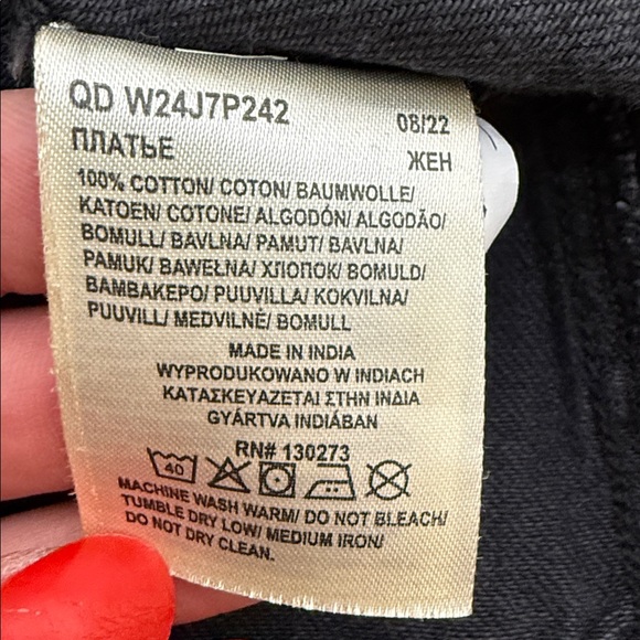 Western | Wrangler black wash denim dress with hand pockets too - Picture 13 of 14